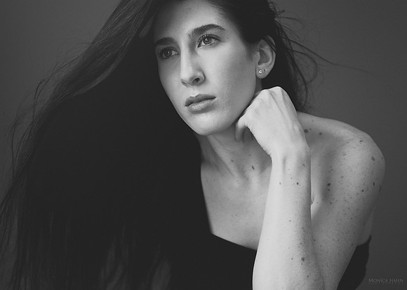 IMG_5900-bw-crop-1623449848280