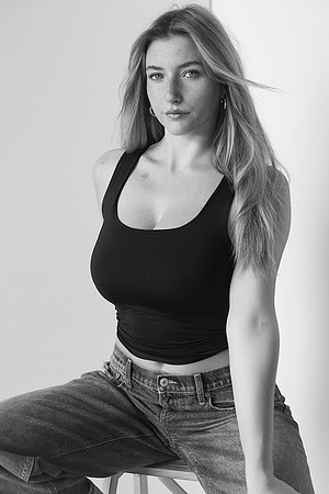 3C8A1707_BW_Cro