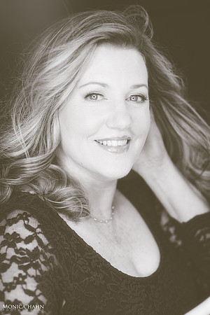 @ Monica Hahn Photography  / @ FenceOgraphy
