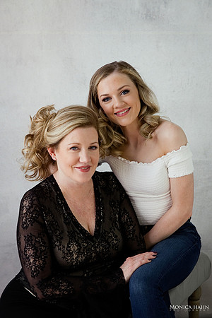 @ Monica Hahn Photography  / @ FenceOgraphy