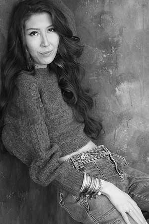 3C8A9287_BW_Crop