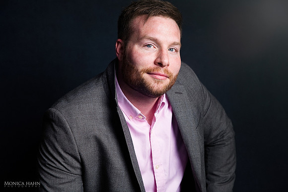Head shots for business and personal branding by fashion and beauty photographer Monica Hahn.  Up your image, make the right statement and start experiencing the feedback you want with the right sorts