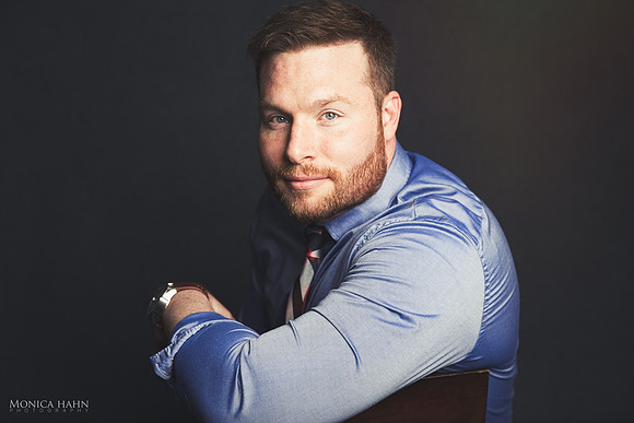 Head shots for business and personal branding by fashion and beauty photographer Monica Hahn.  Up your image, make the right statement and start experiencing the feedback you want with the right sorts