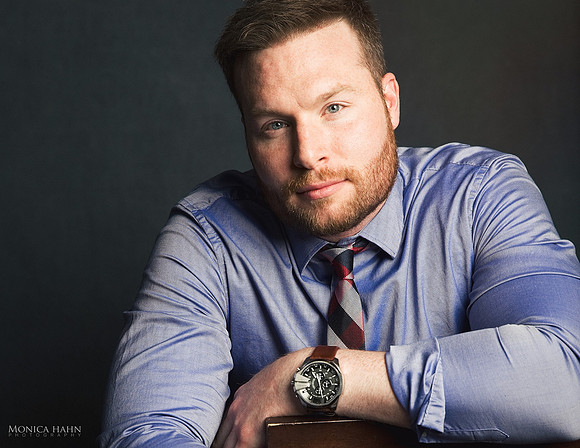 Head shots for business and personal branding by fashion and beauty photographer Monica Hahn.  Up your image, make the right statement and start experiencing the feedback you want with the right sorts
