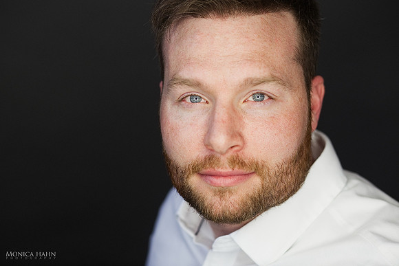 Head shots for business and personal branding by fashion and beauty photographer Monica Hahn.  Up your image, make the right statement and start experiencing the feedback you want with the right sorts