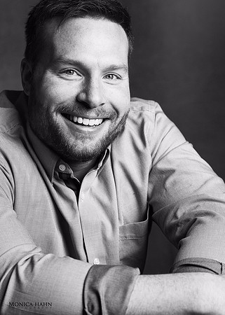Head shots for business and personal branding by fashion and beauty photographer Monica Hahn.  Up your image, make the right statement and start experiencing the feedback you want with the right sorts