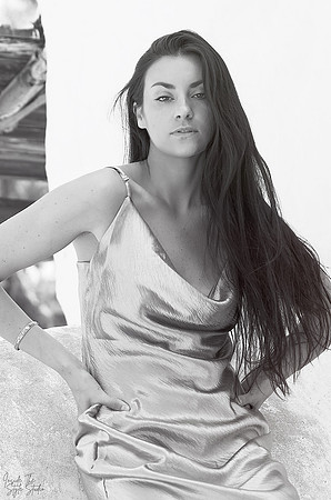 3C8A7409_BW 2_Crop