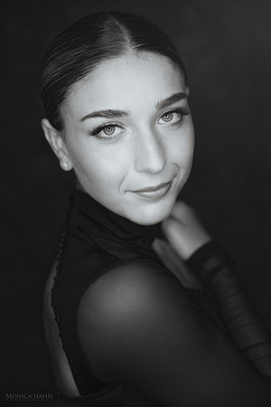 3C8A7524-bw