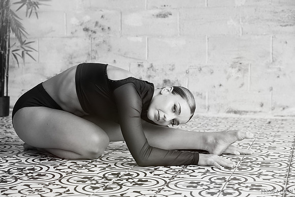 3C8A7663-bw