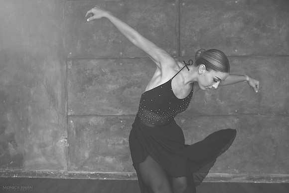 3C8A7961-bw FADE