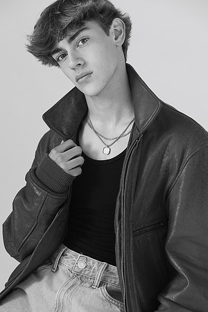 3C8A6921--EV_Cro_BW 2