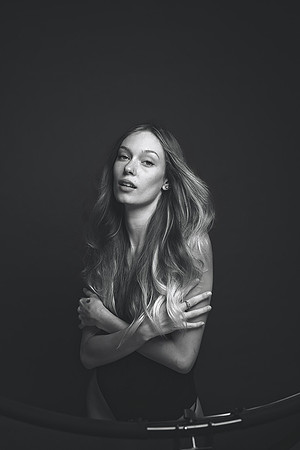 3C8A1669_BW_FADE_BTS_RETEV