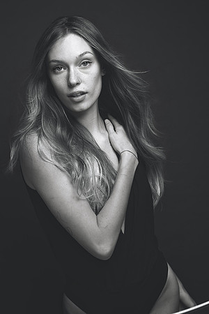 3C8A1681_BW_FADE_RETEV