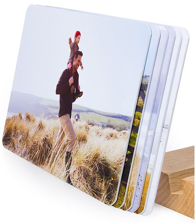 little prints hikers