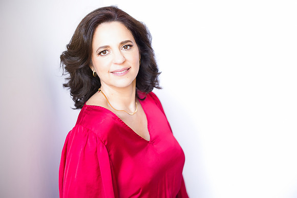 inside the style studio, monica hahn photography, beauty portraits, portraits, portrait photographer, san diego portraits, san diego portrait studio, san diego portrait photographer, headshots, headsh