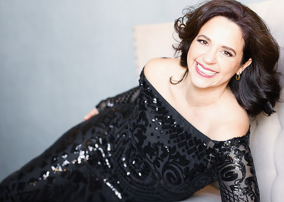 inside the style studio, monica hahn photography, beauty portraits, portraits, portrait photographer, san diego portraits, san diego portrait studio, san diego portrait photographer, headshots, headsh