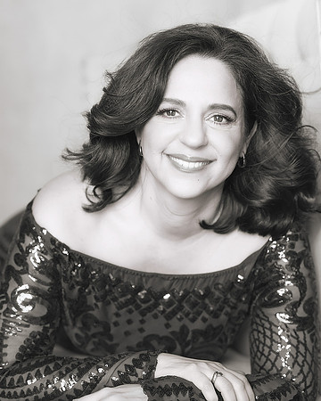 inside the style studio, monica hahn photography, beauty portraits, portraits, portrait photographer, san diego portraits, san diego portrait studio, san diego portrait photographer, headshots, headsh