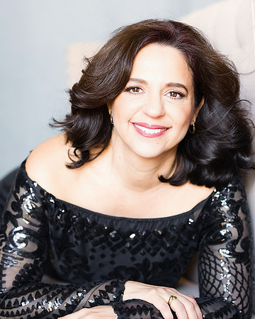 inside the style studio, monica hahn photography, beauty portraits, portraits, portrait photographer, san diego portraits, san diego portrait studio, san diego portrait photographer, headshots, headsh