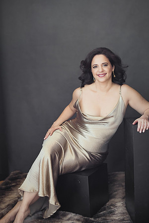 inside the style studio, monica hahn photography, beauty portraits, portraits, portrait photographer, san diego portraits, san diego portrait studio, san diego portrait photographer, headshots, headsh