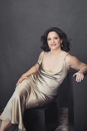 inside the style studio, monica hahn photography, beauty portraits, portraits, portrait photographer, san diego portraits, san diego portrait studio, san diego portrait photographer, headshots, headsh