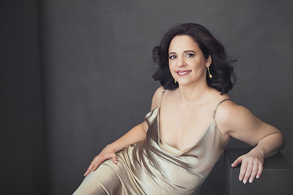 inside the style studio, monica hahn photography, beauty portraits, portraits, portrait photographer, san diego portraits, san diego portrait studio, san diego portrait photographer, headshots, headsh