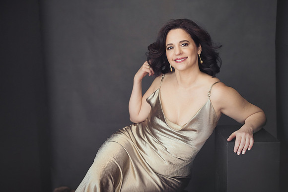 inside the style studio, monica hahn photography, beauty portraits, portraits, portrait photographer, san diego portraits, san diego portrait studio, san diego portrait photographer, headshots, headsh