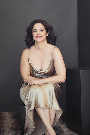 inside the style studio, monica hahn photography, beauty portraits, portraits, portrait photographer, san diego portraits, san diego portrait studio, san diego portrait photographer, headshots, headsh