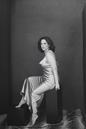 inside the style studio, monica hahn photography, beauty portraits, portraits, portrait photographer, san diego portraits, san diego portrait studio, san diego portrait photographer, headshots, headsh