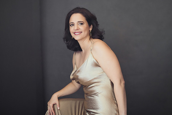 inside the style studio, monica hahn photography, beauty portraits, portraits, portrait photographer, san diego portraits, san diego portrait studio, san diego portrait photographer, headshots, headsh