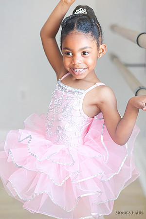 Hello@Monica Hahn Photography / 201-803-5262