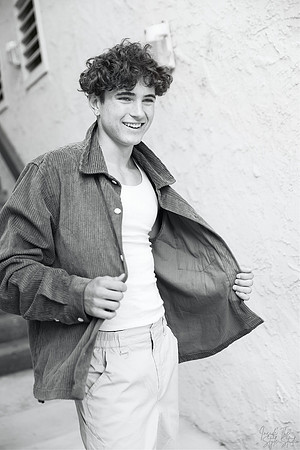 3C8A7118_BW