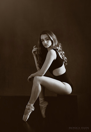 IMG_1763_BW-1574641456917