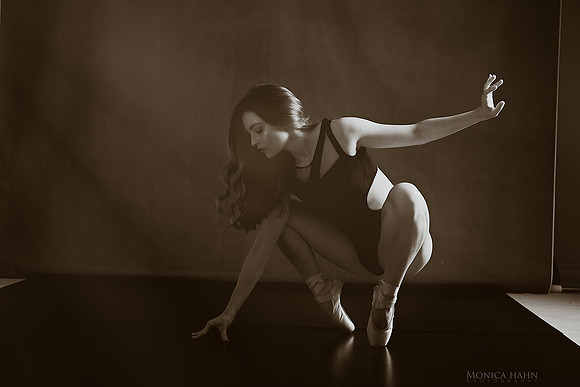 IMG_1943_BW-1574697606401