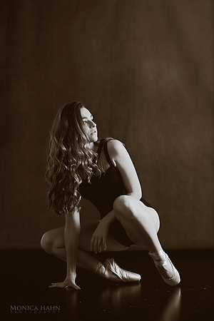 IMG_1985_bw-1574703186628