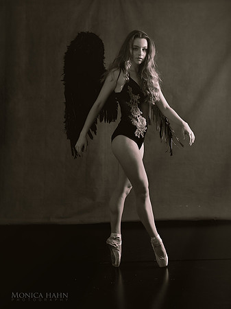 IMG_2230_BW-1574705450971