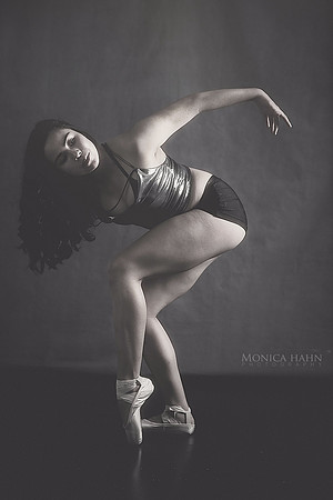 IMG_2053_bw-1579149996724