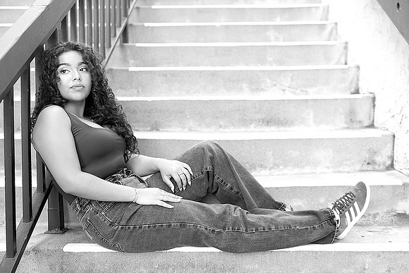 3C8A1277-EV_BW