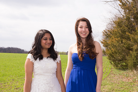Copyright: MonicaHahnPhotography.com & FenceOgraphy.com