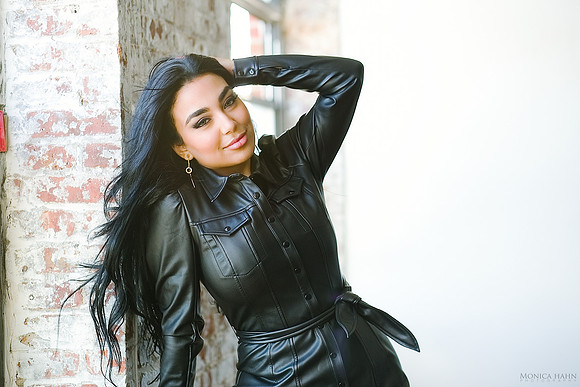 Inside The Style Studio with Monica Hahn Photography