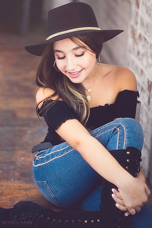 Inside The Style Studio with Monica Hahn Photography
