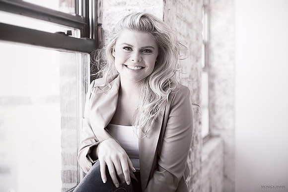 Inside The Style Studio with Monica Hahn Photography