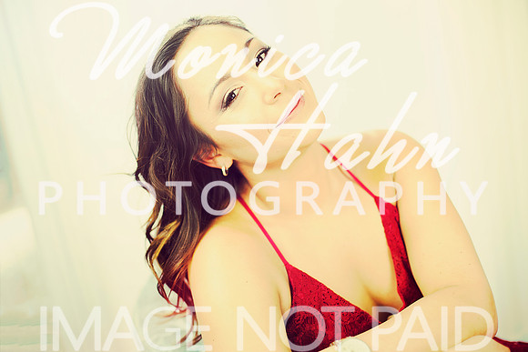 Copyright: MonicaHahnPhotography.com & FenceOgraphy.com
