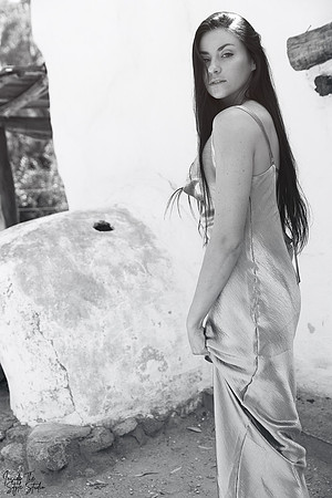 3C8A7398_BW 2