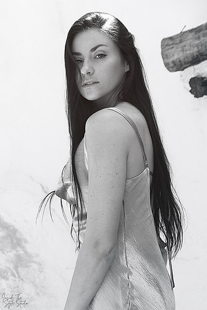 3C8A7398_BW 2_Crop