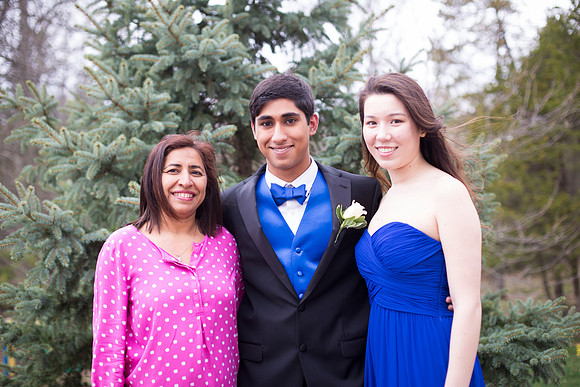 Copyright: MonicaHahnPhotography.com & FenceOgraphy.com