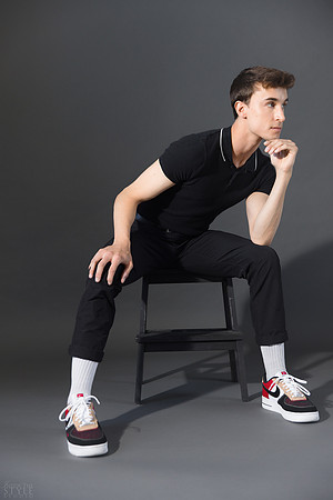 3C8A1042
