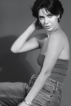 3C8A0382--EV_BW_Cro