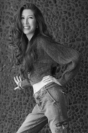 3C8A9543_BW_Crop