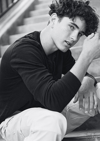 3C8A6924_BW_Crop