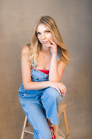 inside the style studio, monica hahn photography, modeling photography, model portfolio, model photographer, fashion photographer, female model